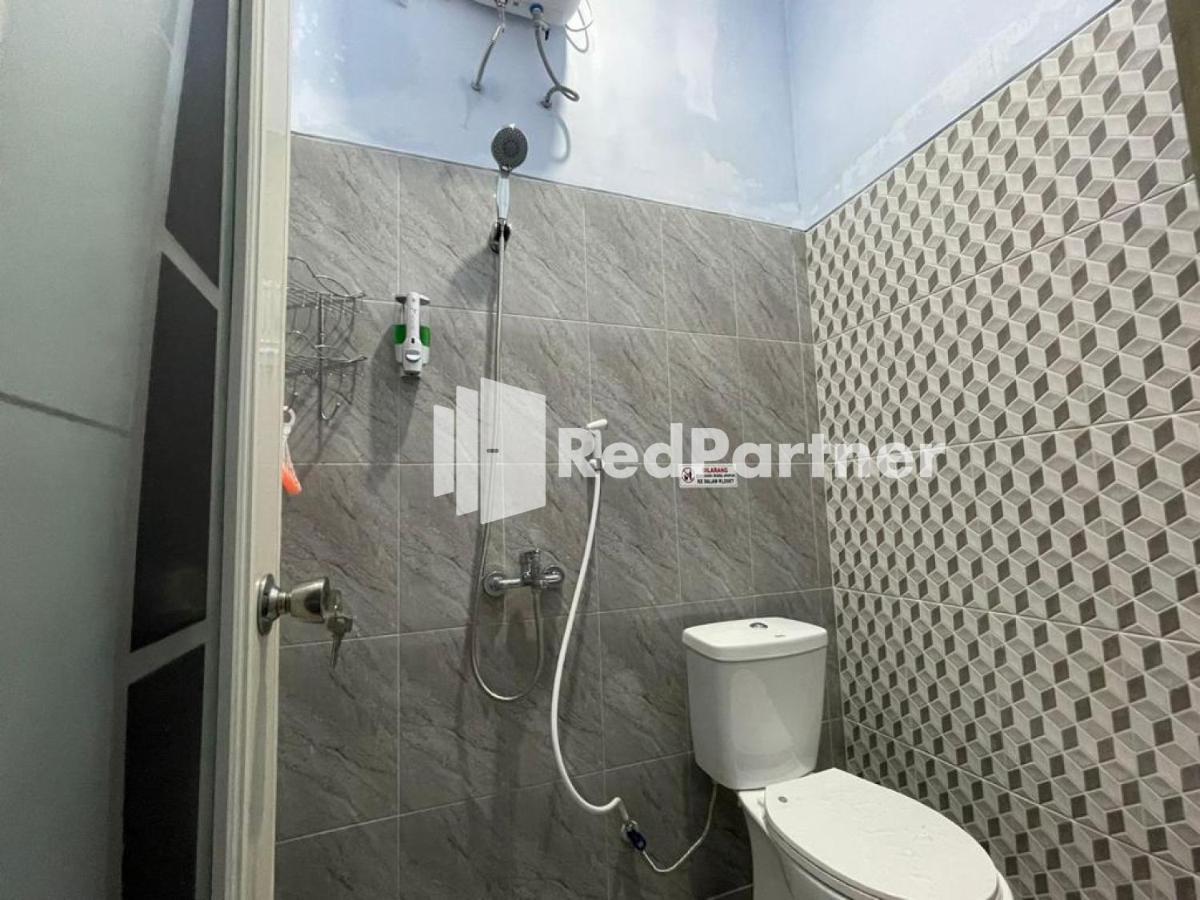 N3 Syariah Near Stasiun Tegal Mitra Reddoorz Hotel Exterior photo